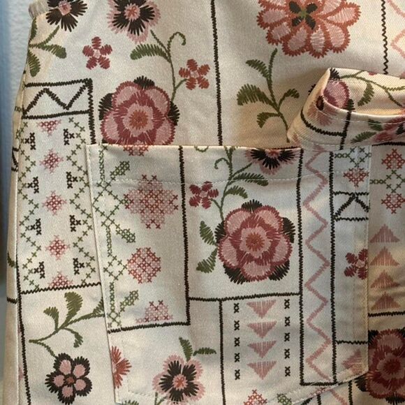 Altar’d State Patchwork Floral Tie Front Vest NWT Size M Cottagecore - Picture 3 of 7